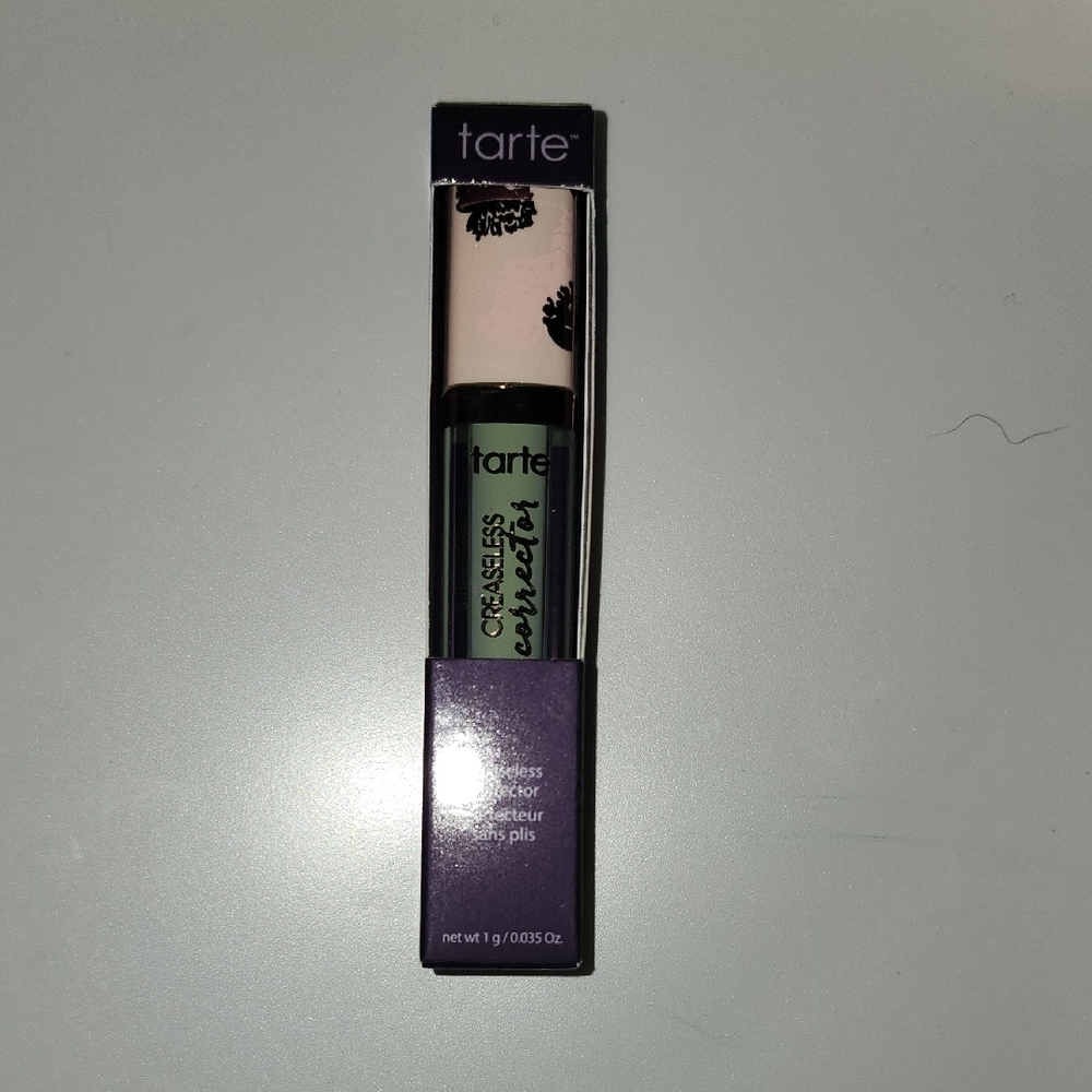 Tarte Creaseless Concealer - Cream and Purple